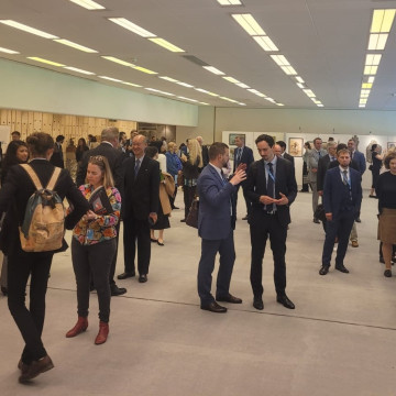 В Женеве открылась выставка «Искусство хранит память», приуроченная к 80-летию Победы