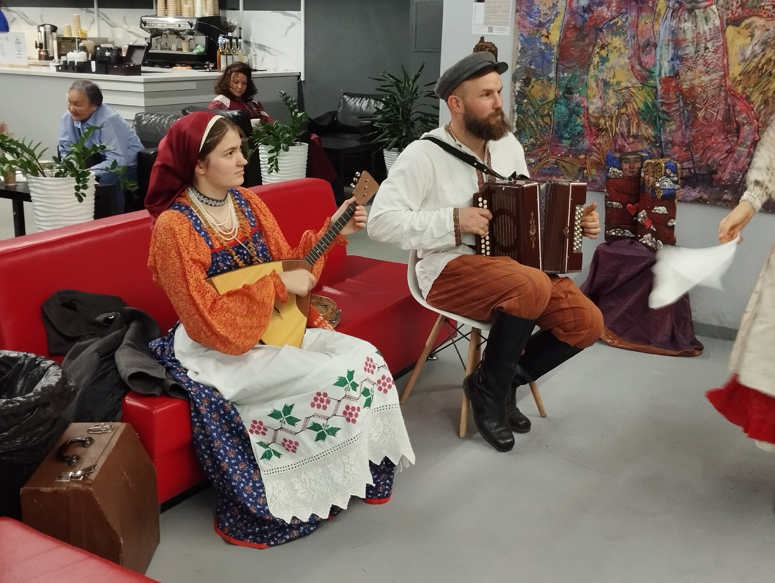 «РусАртСтиль»: путешествие в мир традиционного искусства и современных трендов