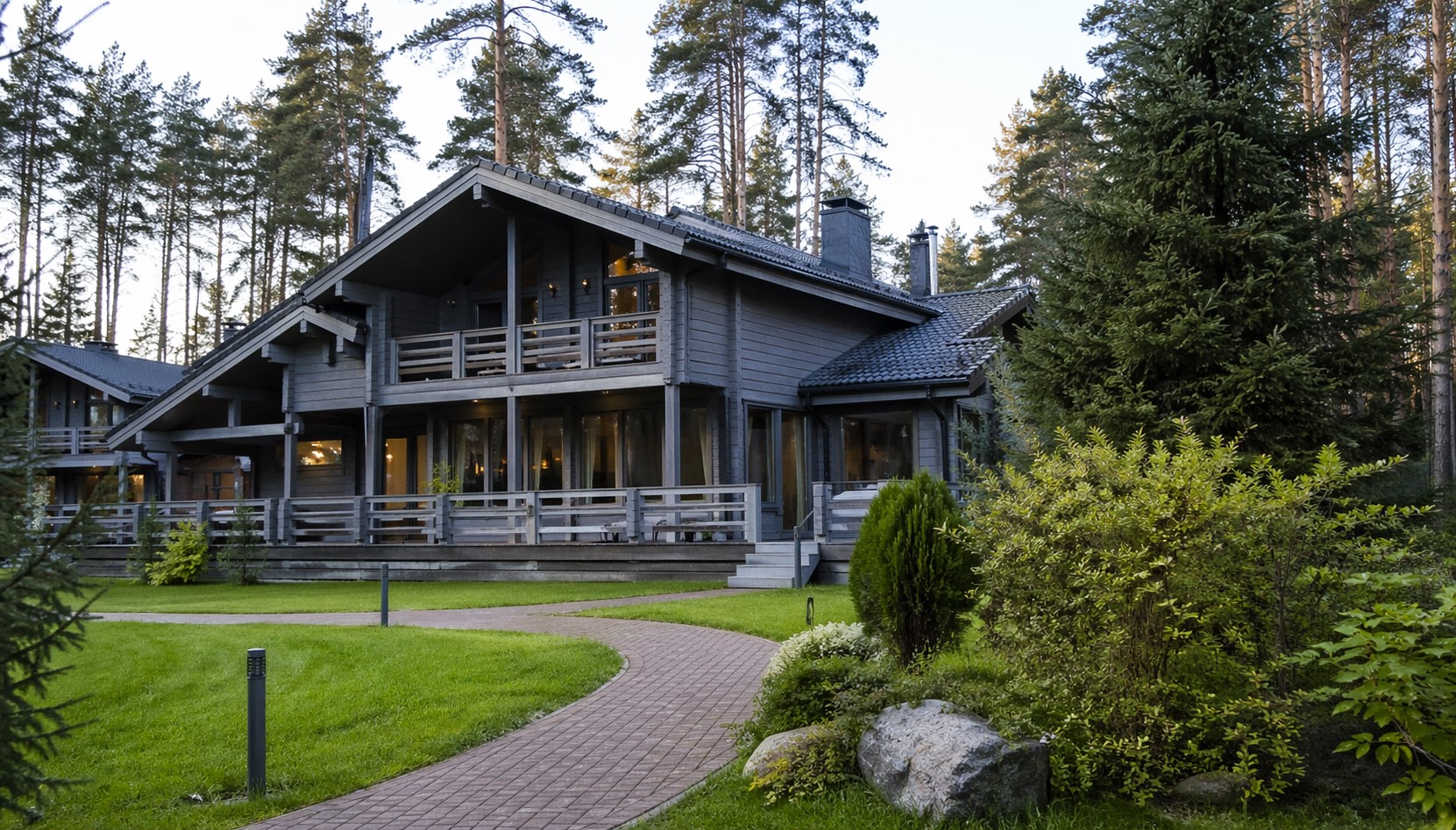 Найдите недорогие загородные домики в Ленобласти для краткосрочной аренды